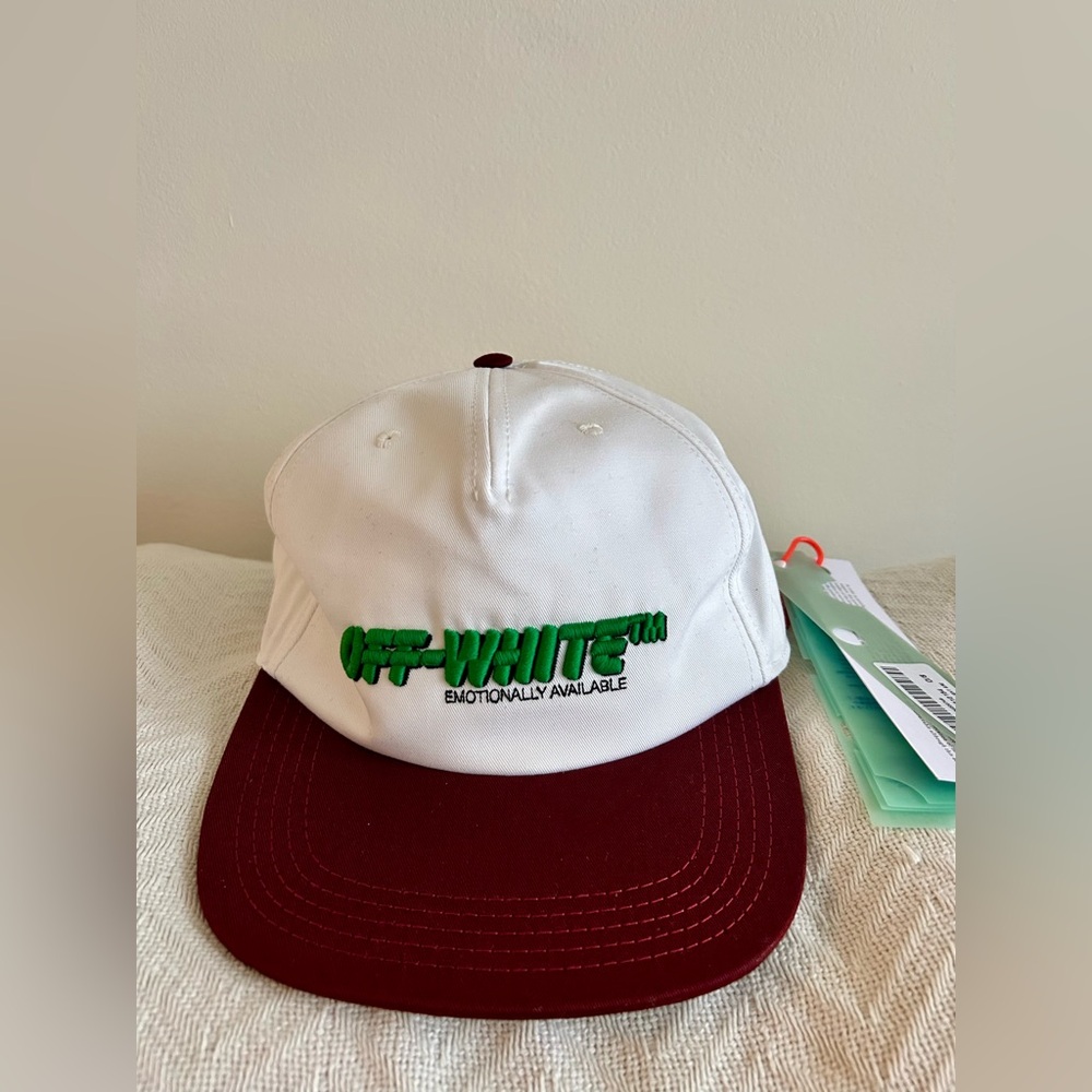 Off-White Emotionally Available Comics Baseball Hat Virgil Abloh NWT!! STEAL!!